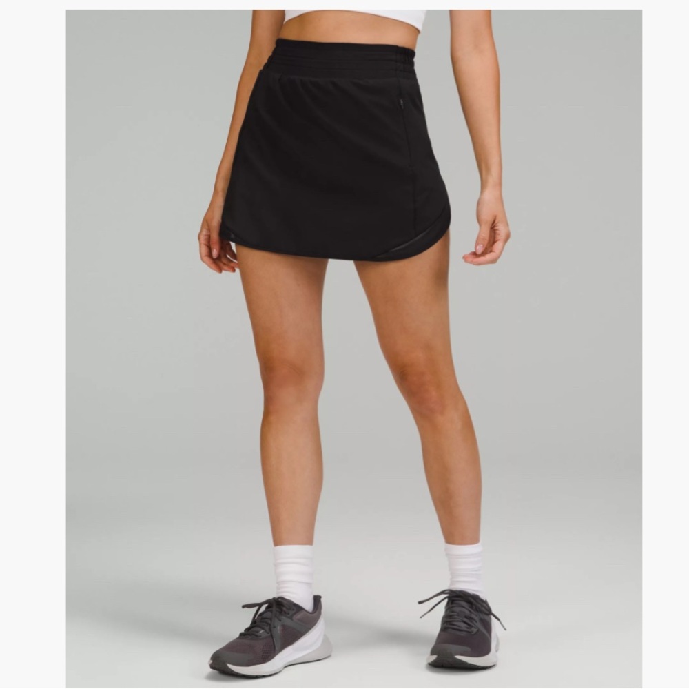 lululemon athletica “Hotty Hot” High rise skirt